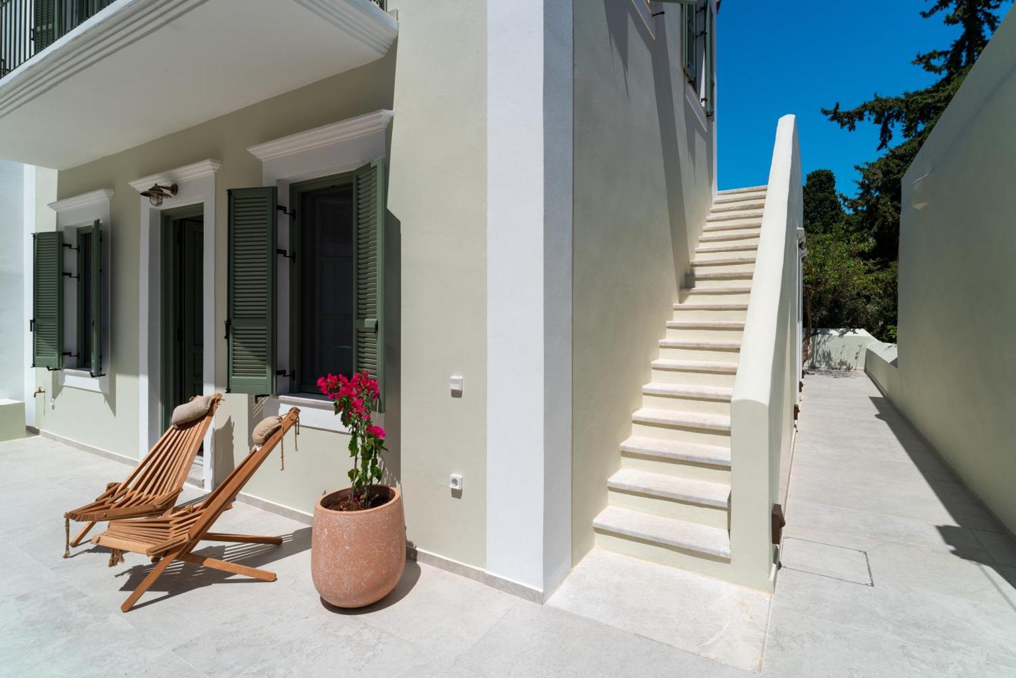 Nisomar Suites Σύμη Εξωτερικό φωτογραφία