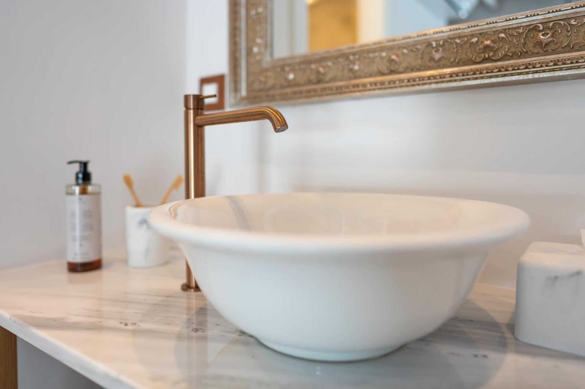 Nisomar Suites Σύμη Εξωτερικό φωτογραφία
