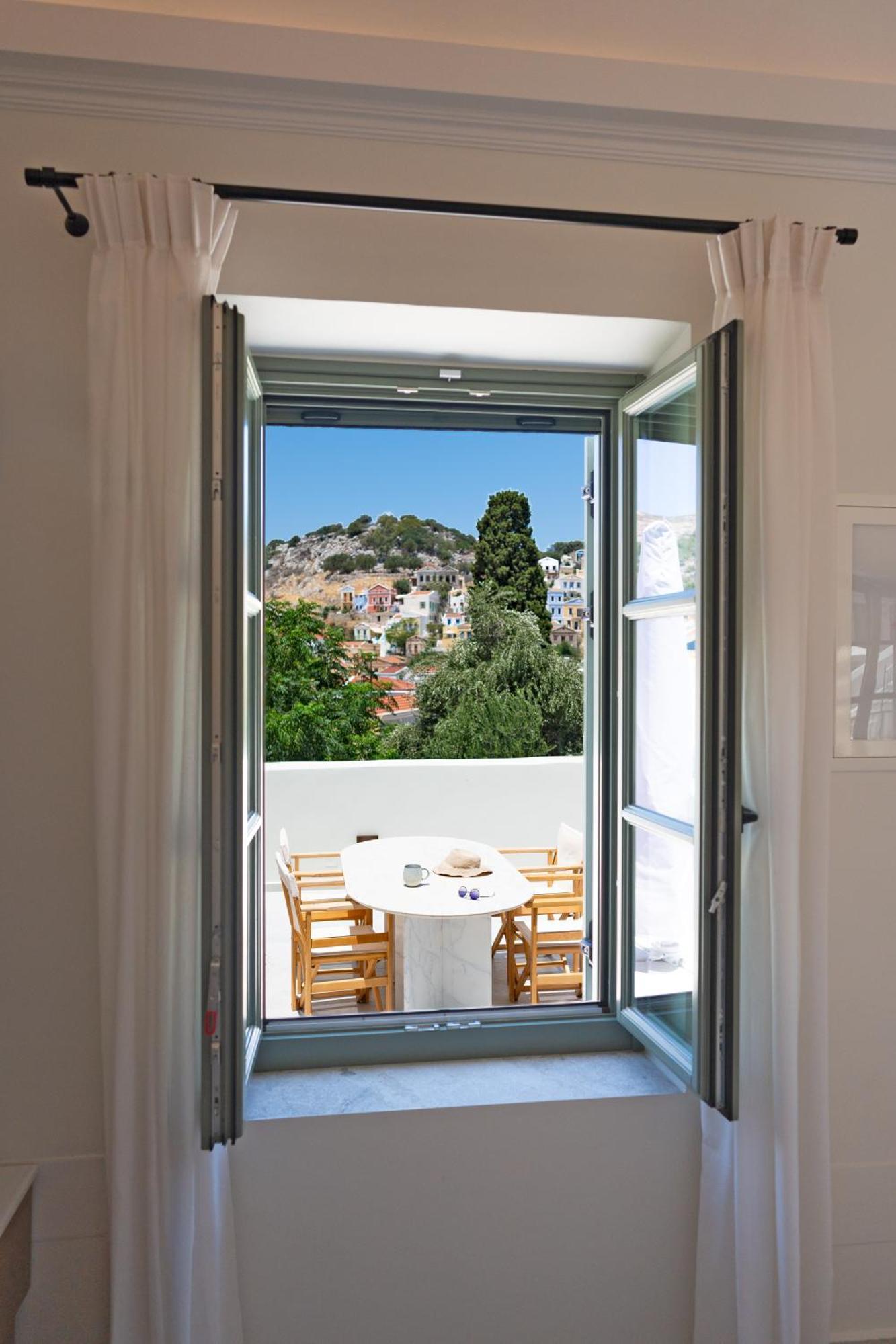 Nisomar Suites Σύμη Εξωτερικό φωτογραφία