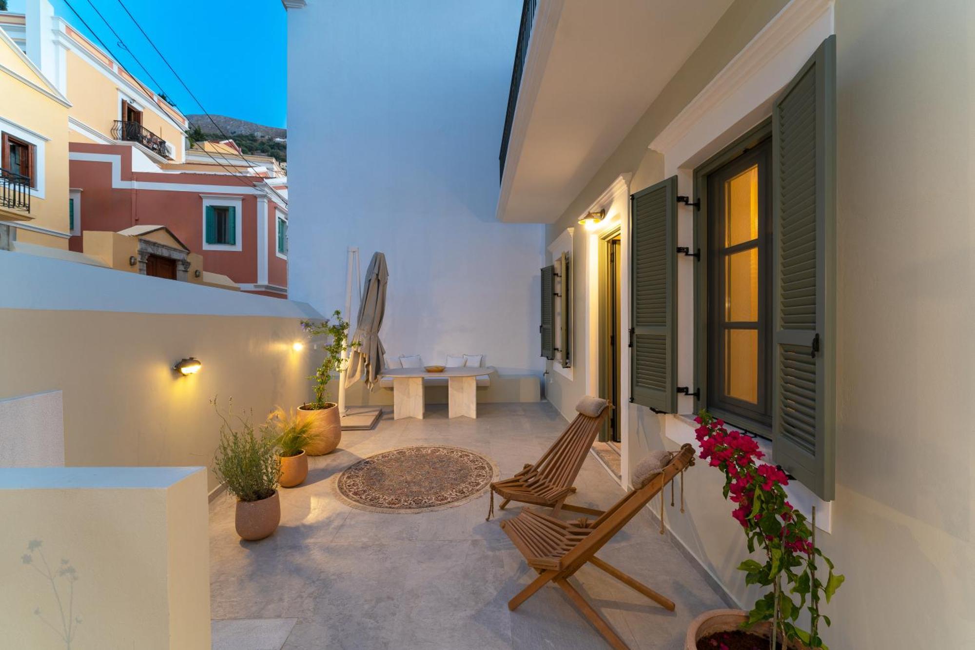 Nisomar Suites Σύμη Εξωτερικό φωτογραφία
