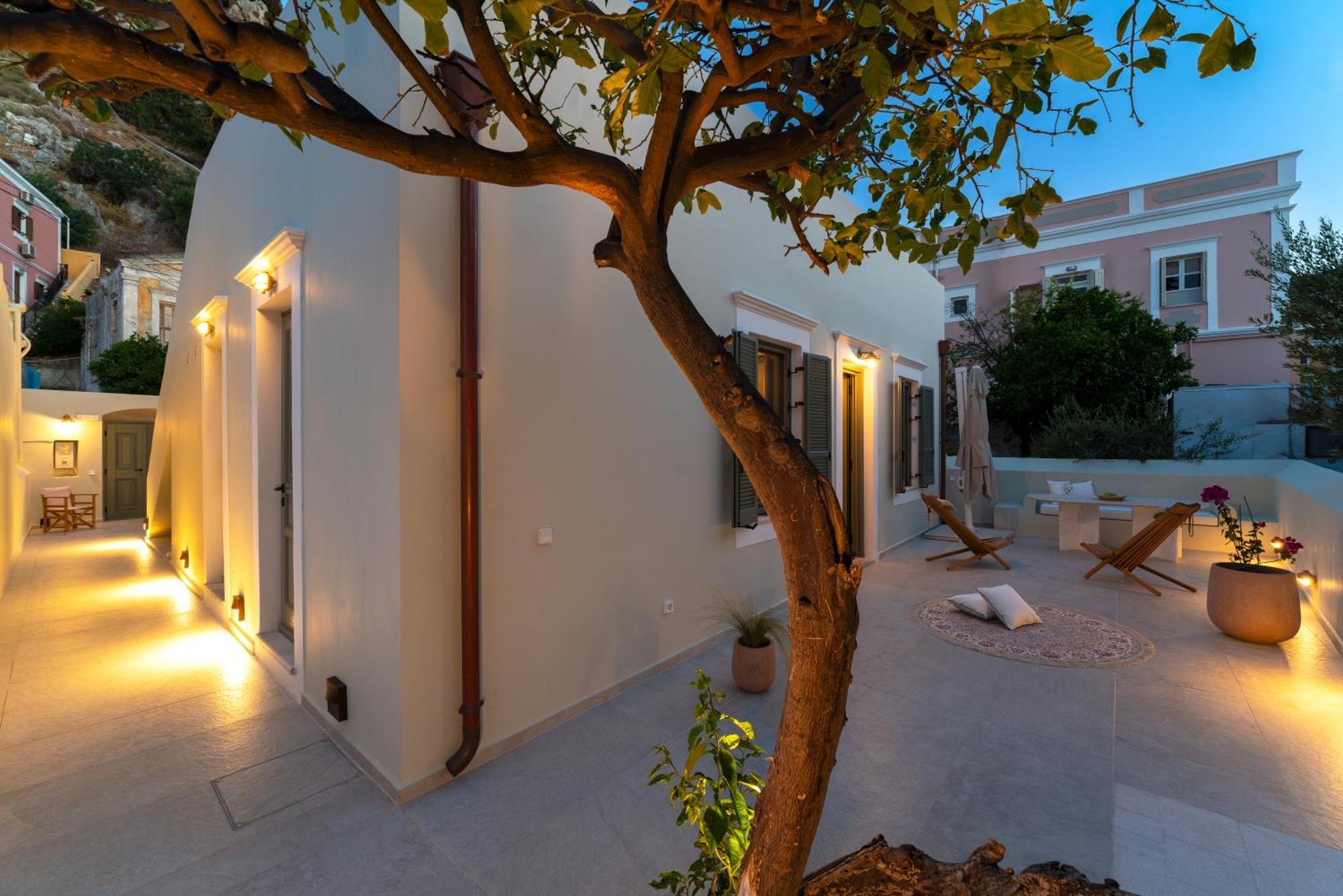 Nisomar Suites Σύμη Εξωτερικό φωτογραφία