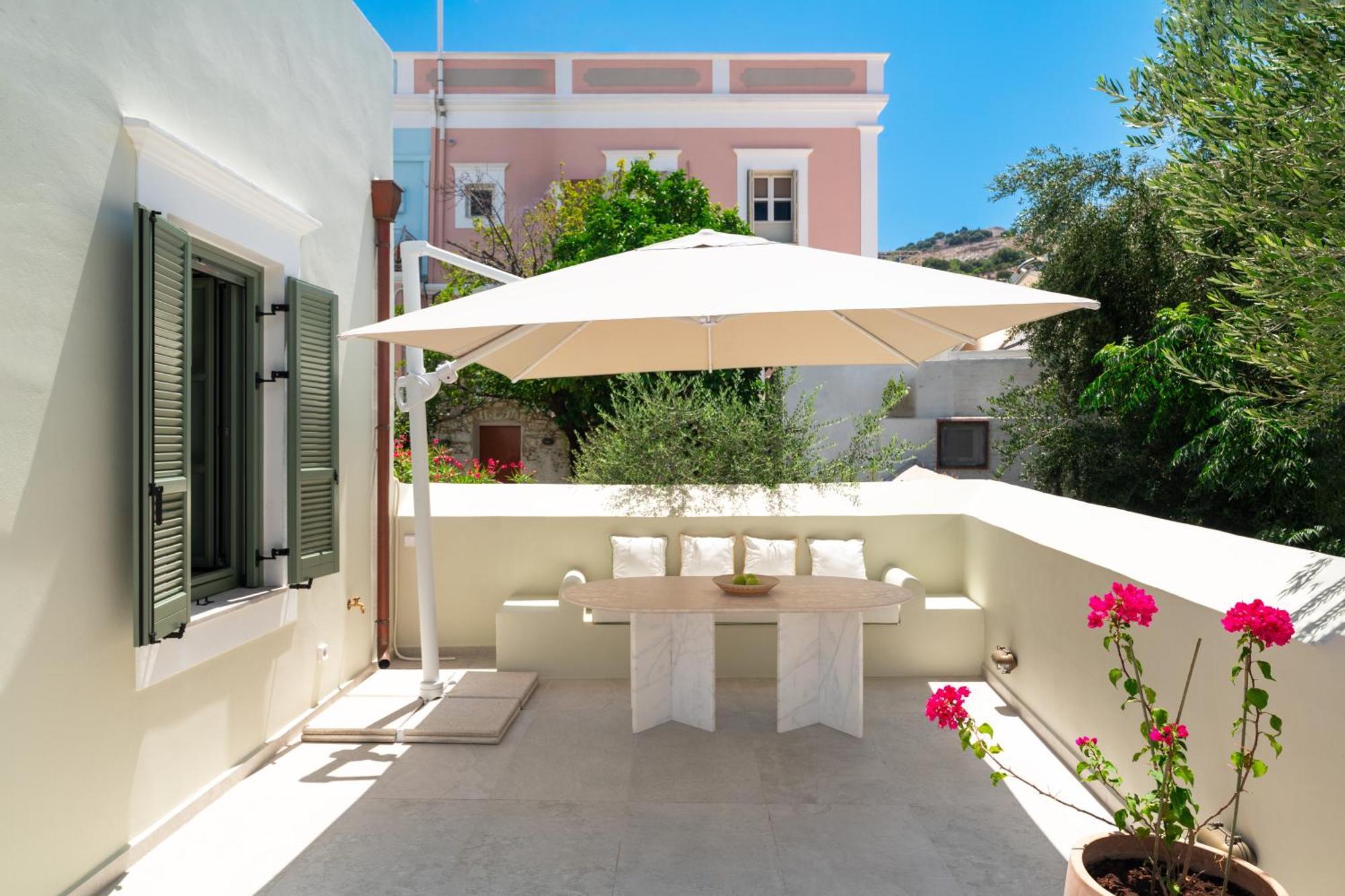 Nisomar Suites Σύμη Εξωτερικό φωτογραφία